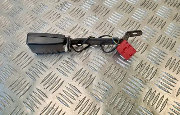 Seat Ibiza IV (6J,6P) Front seatbelt buckle 6Q0857755F 140508