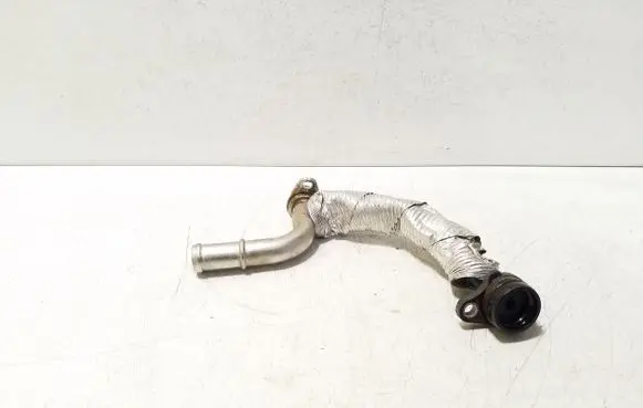Audi A6 S6 C8 4K Engine coolant pipe/hose 06N121497