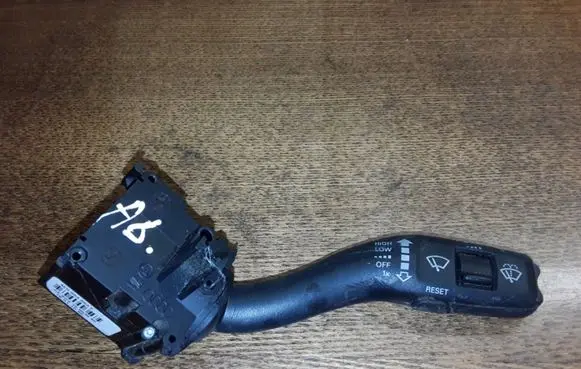 Audi A4 S4 B6 8E 8H Wiper control stalk 4E0953503F CZK03