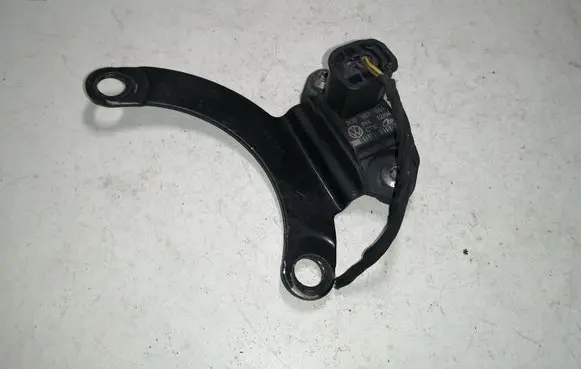 Volkswagen PASSAT CC Acceleration sensor 3C0907651