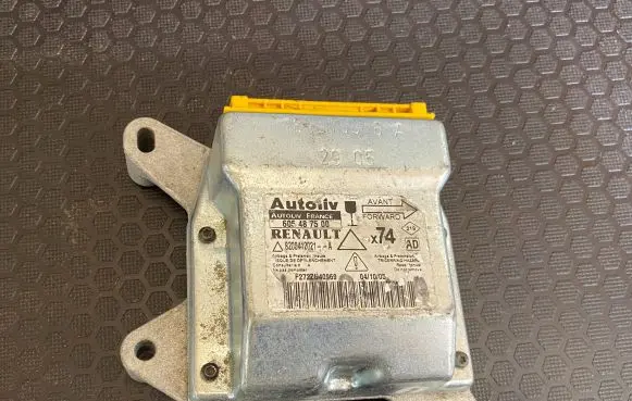 Renault Trafic II (X83) Airbag control unit/module 8200412021 605487500