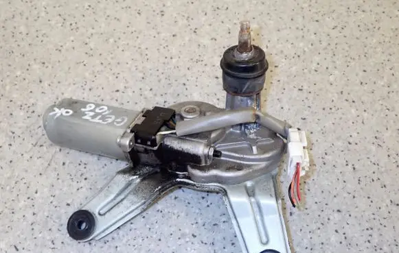 Hyundai Getz Wiper motor 987001C000