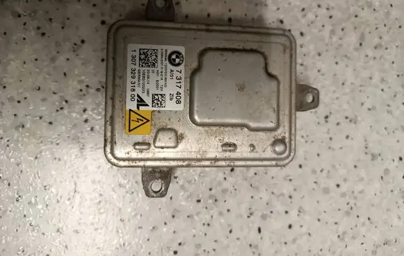 BMW X5 F15 Headlight ballast module Xenon 7317408