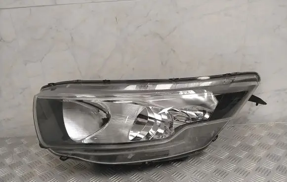 Iveco Daily 6th gen Headlight/headlamp 5801473750