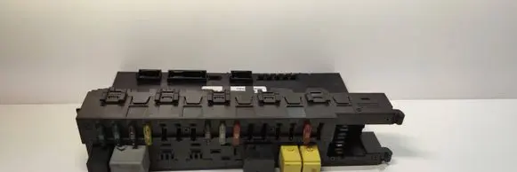 Mercedes-Benz C W203 Fuse module 2035451801 5DK00848640