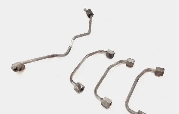 Audi A5 8T 8F Fuel injector supply line/pipe 
