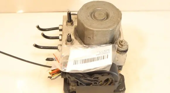Seat Ibiza IV (6J,6P) ABS Pump 6R0907379BG