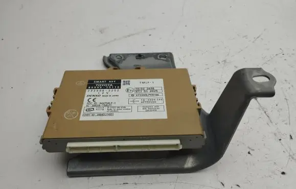 Lexus GS 300 350 430 450H Keyless (KESSY) go control unit/module 8999030110
