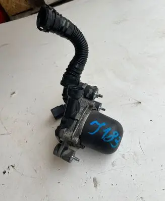 Thermostat/thermostat housing