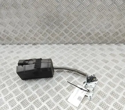 Mercedes-Benz E W213 Tailgate/trunk/boot lift motor A2047500060 6NW00942400