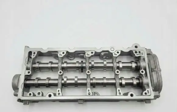 Volkswagen PASSAT B8 Camshaft 04L103308B