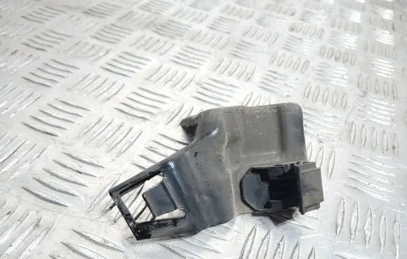 Toyota RAV 4 (XA20) Other engine bay part