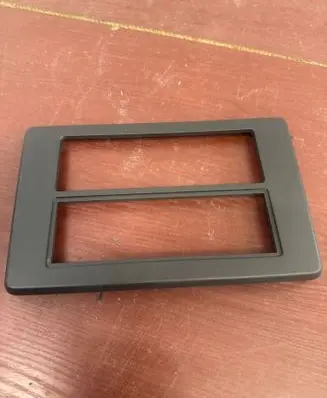Renault Master III Radio/GPS head unit trim 682602550R