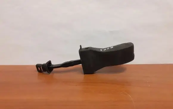 Volkswagen Golf VII Rear door check strap stopper 6283 5G0837267