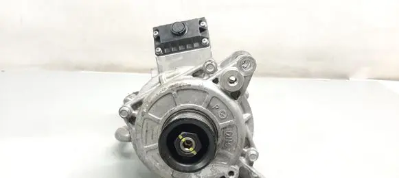 KIA Niro Generator/alternator 3739003900