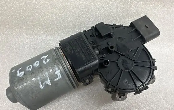 Ford Mondeo MK IV Wiper motor 0390241634 7S7117508BA