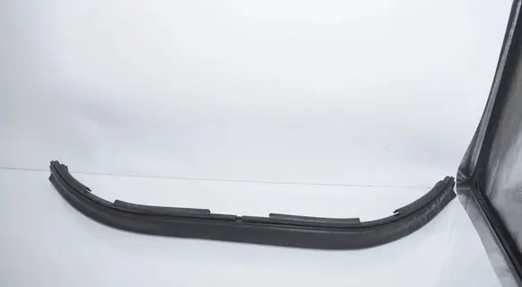 BMW 5 G30 G31 G38 Engine compartment rubber 7347394 51767347394