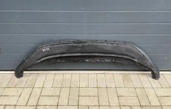 Volkswagen Golf VII Front bumper lip 