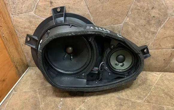 Mercedes-Benz SL R230 Front door speaker A2308201002