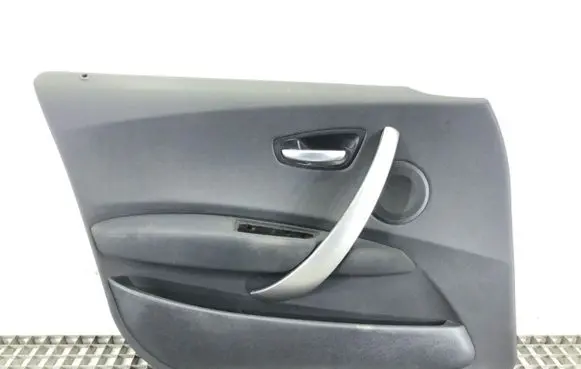 BMW 1 E81 E87 Front door card panel trim