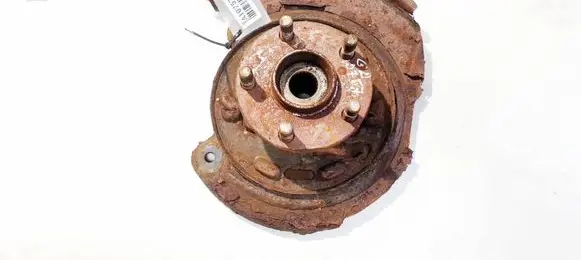 Subaru Legacy Rear wheel hub
