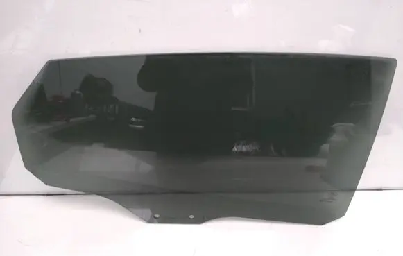 Rear door window glass