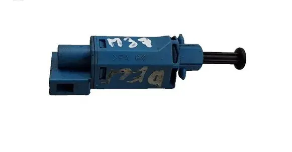 Brake pedal sensor switch