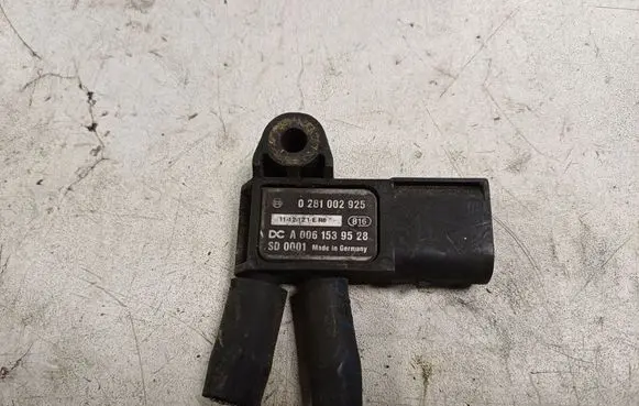 Mercedes-Benz C AMG W204 Exhaust gas pressure sensor A0061539528 081002925