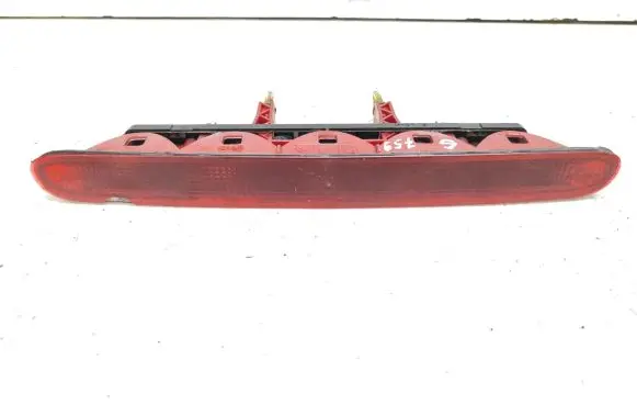 Citroen Xsara Third/center stoplight E26064