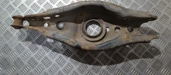 Toyota Auris 150 Rear upper control arm/wishbone