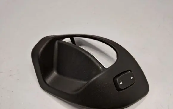 BMW 4 F32 F33 Seat trim 7272306 52107315592