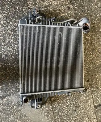 Jeep Cherokee Coolant radiator