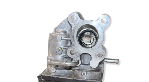 Mazda 6 EGR valve SH0120300