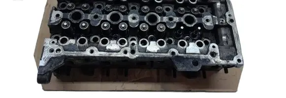 Opel Corsa D Engine head a8691342 371181215 1369H05