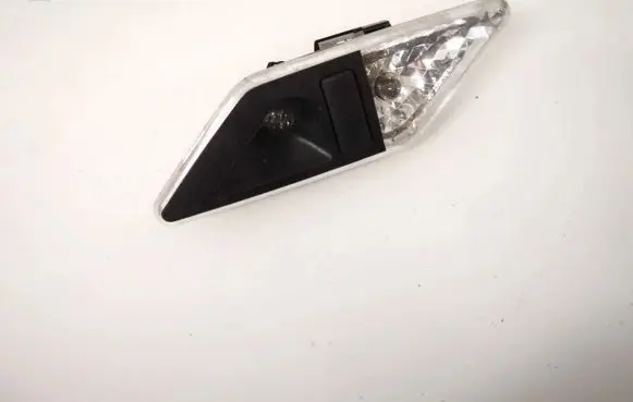 BMW 3 E46 Rear seat light 8375586 2ja007877-02