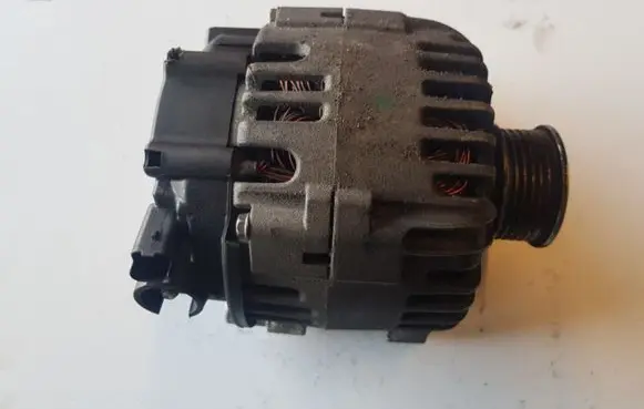 Mitsubishi Outlander Generator/alternator CL15