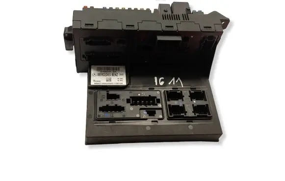 Mercedes-Benz E W211 Fuse module 2115453101