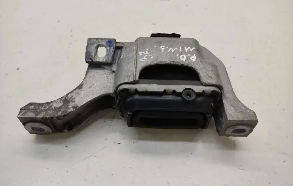 Mini Cooper Countryman R60 Engine mount bracket 6782374