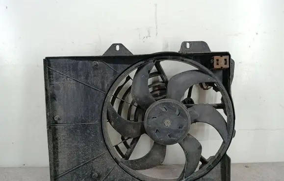 Citroen C3 Picasso Electric radiator cooling fan 
