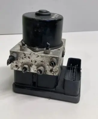 Volvo V50 ABS Pump 30742665AA 30742654