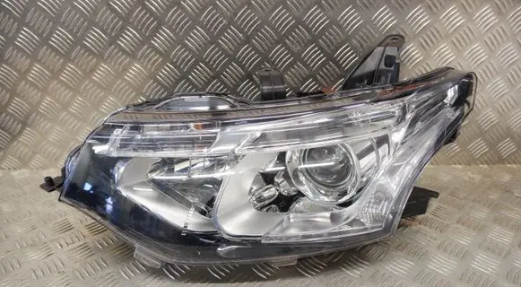 Mitsubishi Outlander Headlight/headlamp 8301C205