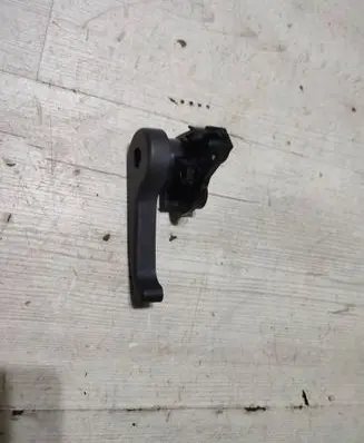 Hyundai Kona I Engine bonnet (hood) release handle 811812000