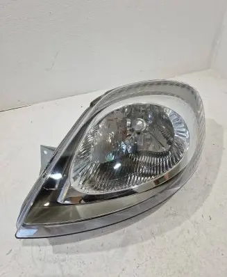 Opel Vivaro Headlight/headlamp 7700311371 4414032 2606000QAE