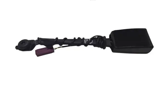 Ford Focus Front seatbelt buckle BM5161208ABW 620392200B