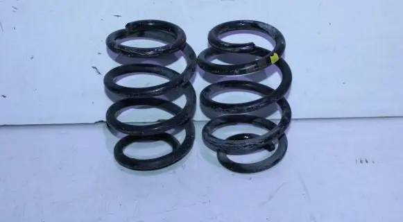 Mercedes-Benz A W176 Rear coil spring
