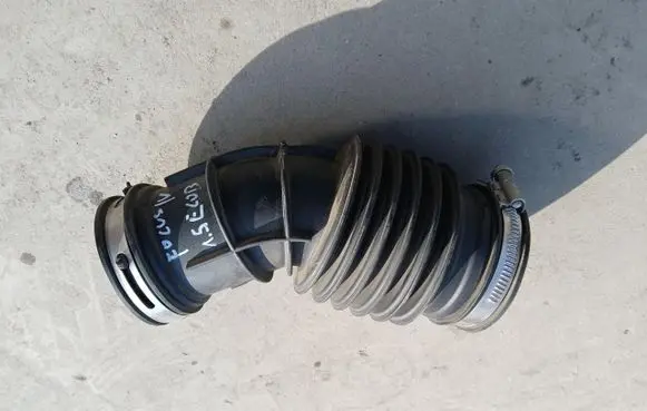 Ford Focus Air intake hose/pipe JX61-9R504-C