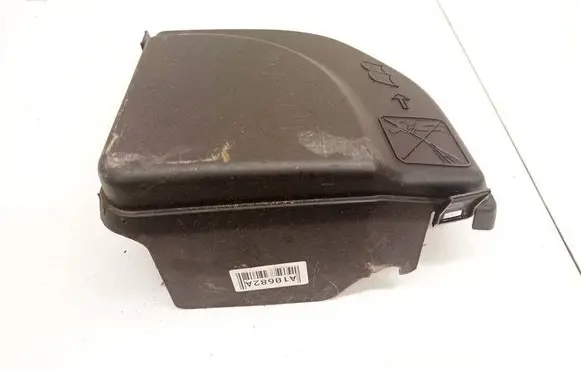 Citroen C4 I Picasso Fuse box cover 9658418180