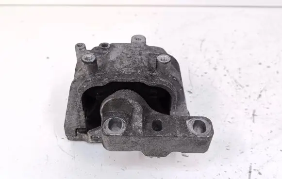 Skoda Superb B6 (3T) Engine mount bracket 1K0199262CB