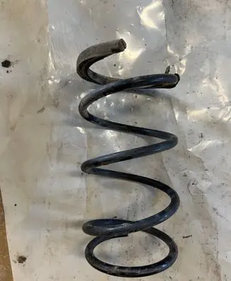 Peugeot 4007 Front coil spring 
