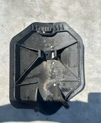 BMW X5 G05 Rear underbody cover/under tray 6877043